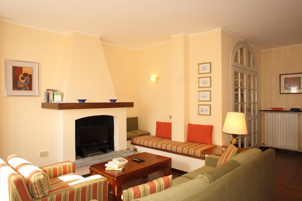 La Spiaggia Oliveto Lario Room photo