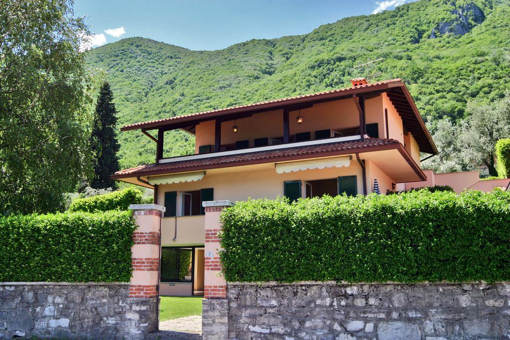 La Spiaggia Oliveto Lario Room photo